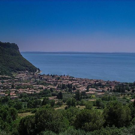 Hotel Continental Garda  Dış mekan fotoğraf